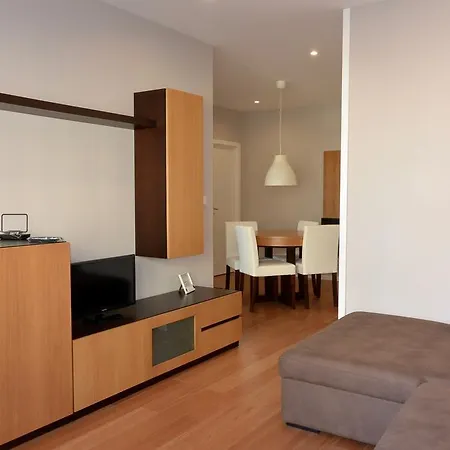 Julio Dinis Flat, By Flat In Apartment Porto