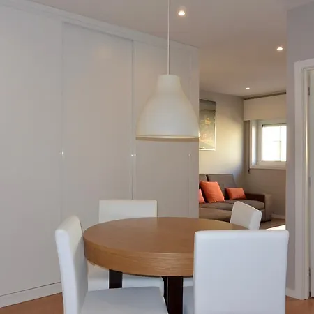 Julio Dinis Flat, By Flat In Oporto